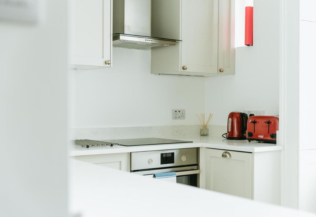 Luxury 1 Bed Flat, Spectacular Views Of Bath Apartman Kültér fotó