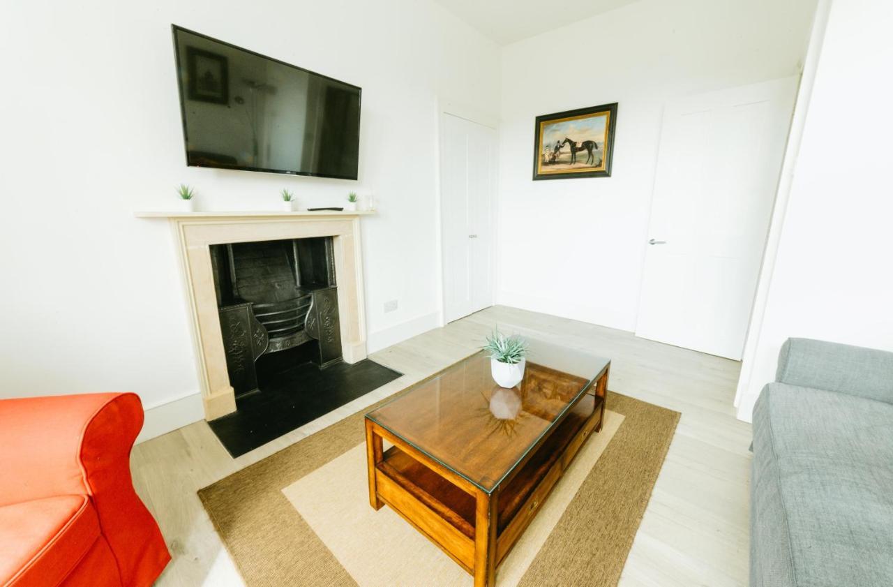 Luxury 1 Bed Flat, Spectacular Views Of Bath Apartman Kültér fotó